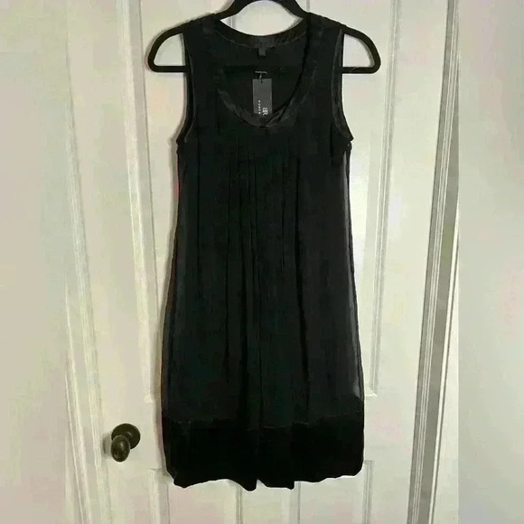 Banana Republic BR Monogram Sleeveless Black Dress - Picture 1 of 8